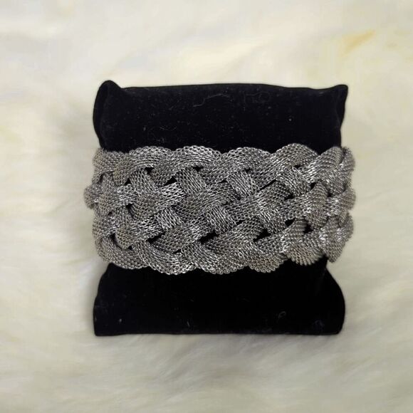 Braided Silvertone Magnetic Closure Women’s Statement Bracelet Jewelry - Picture 1 of 6